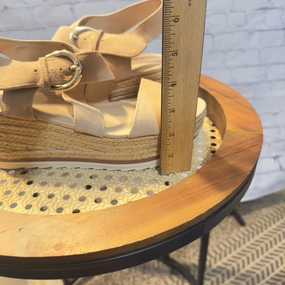 NWOT Marc Fisher Tallia leather espadrille wedge sandals size 9